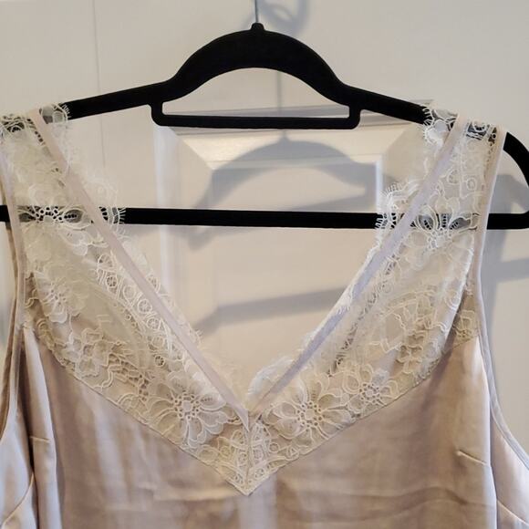 H&M champagne lace trim tank top XL NWT - Picture 5 of 7